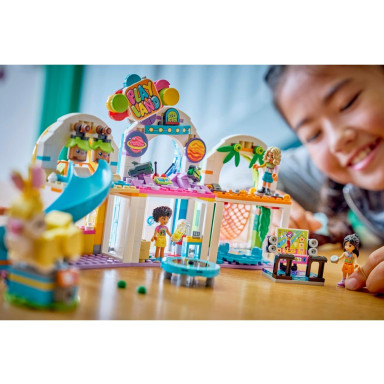 LEGO 42686 Friends Niezwykła sala zabaw – zdjęcie