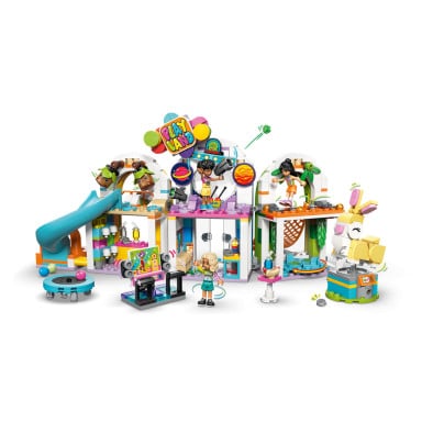 LEGO 42686 Friends Niezwykła sala zabaw – zdjęcie