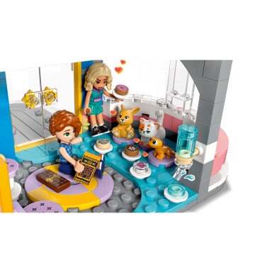LEGO 42689 Friends Domek klubu przyjaciół z Heartlake – zdjęcie