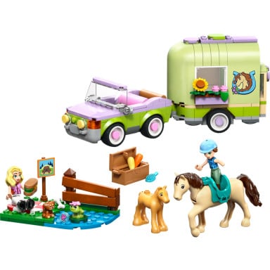 LEGO 42695 Friends Przyczepa z koniem i źrebaczkiem – zdjęcie