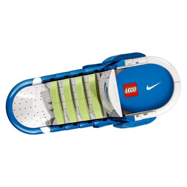 LEGO 43008 Nike Dunk x LEGO Set – zdjęcie