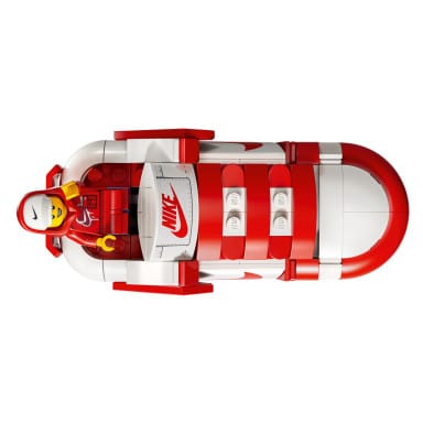 LEGO 43021 Nike Dunk Trickshot – zdjęcie
