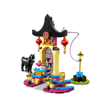 LEGO 43182 Disney Teren szkolenia Mulan – zdjęcie