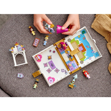 LEGO 43193 Disney Książka z przygodami Arielki, Belli, Kopciuszka i Tiany – zdjęcie