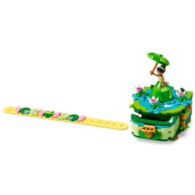 LEGO 43203 Disney Zaklęte twory Aurory, Meridy i Tiany – zdjęcie