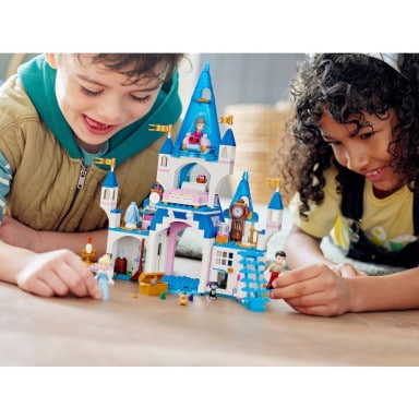 LEGO 43206 Disney Zamek Kopciuszka i księcia z bajki – zdjęcie