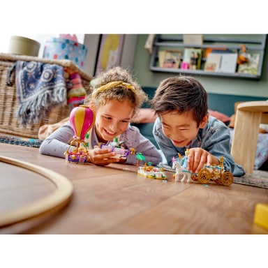 LEGO 43216 Disney Podróż zaczarowanej księżniczki – zdjęcie