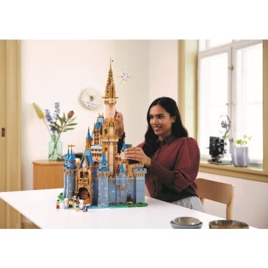 LEGO 43222 Disney Zamek Disneya – zdjęcie