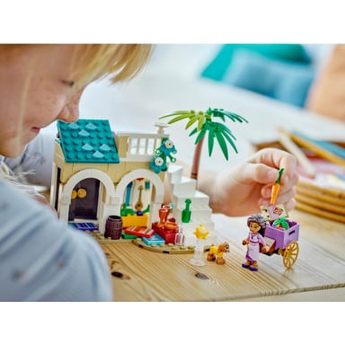 LEGO 43223 Disney Asha w Rosas – zdjęcie