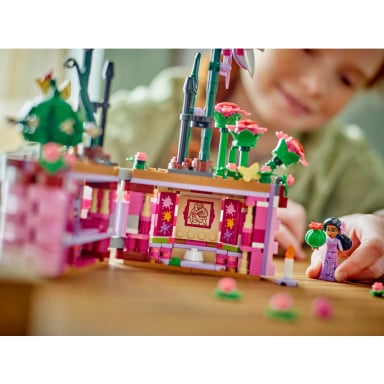 LEGO 43237 Disney Doniczka Isabeli – zdjęcie