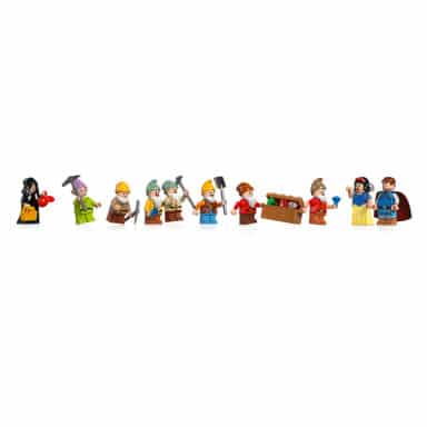 LEGO 43242 Disney Chatka Królewny Śnieżki i siedmiu krasnoludków – zdjęcie