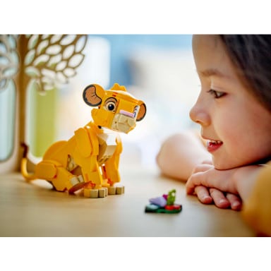 LEGO 43243 Disney Król Lew — lwiątko Simba – zdjęcie