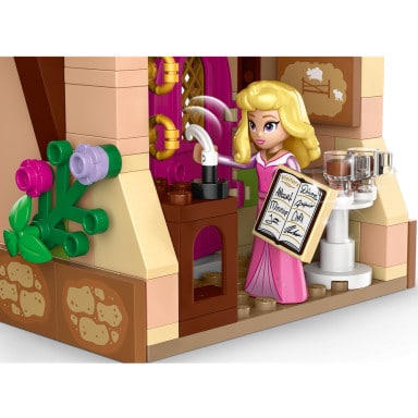 LEGO 43246 Disney Przygoda księżniczki Disneya na targu – zdjęcie