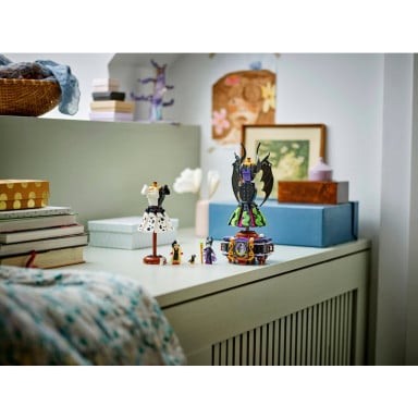 LEGO 43262 Disney Suknie Diaboliny i Cruelli De Mon – zdjęcie