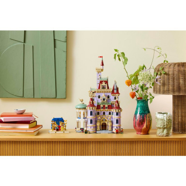 LEGO 43263 Disney Zamek z Pięknej i Bestii – zdjęcie