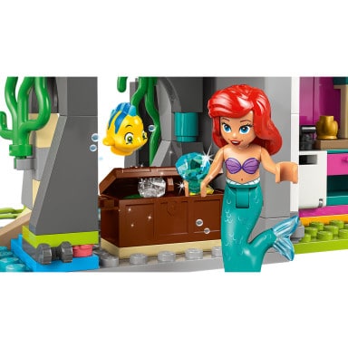 LEGO 43267 Disney Zamek księżniczek i królewskie zwierzaki – zdjęcie