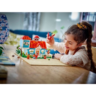 LEGO 43268 Disney Domek na plaży Lilo i Stitcha – zdjęcie
