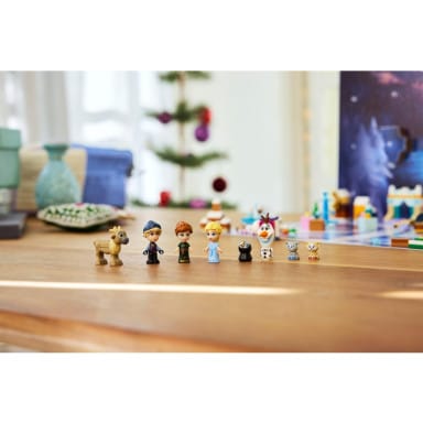 LEGO 43273 Disney Kalendarz adwentowy na 2025 rok – zdjęcie