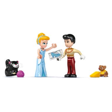 LEGO 43275 Disney Zamek Kopciuszka i kareta – zdjęcie
