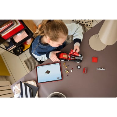 LEGO 43277 Disney Samochód Cruelli De Mon – zdjęcie