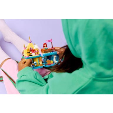 LEGO 43285 Disney Magiczny minipałac Arielki – zdjęcie