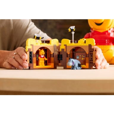 LEGO 43300 Disney Kubuś Puchatek – zdjęcie