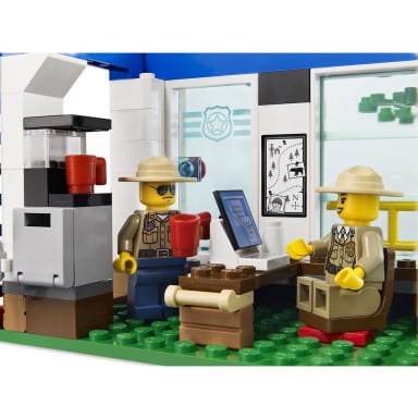LEGO 4440 City Leśny posterunek policji – zdjęcie