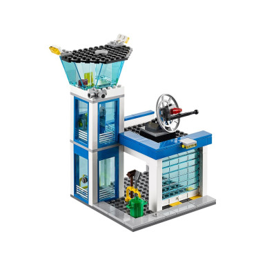 LEGO 60047 City Posterunek policji – zdjęcie