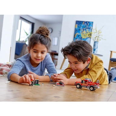 LEGO 60231 City Terenówka komendantki straży pożarnej – zdjęcie