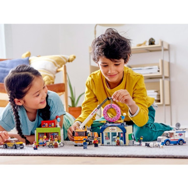 LEGO 60233 City Otwarcie sklepu z pączkami – zdjęcie