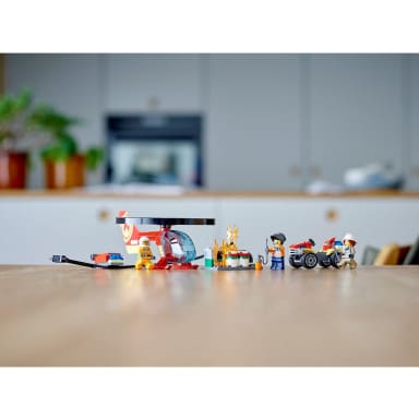 LEGO 60248 City Helikopter strażacki leci na ratunek – zdjęcie