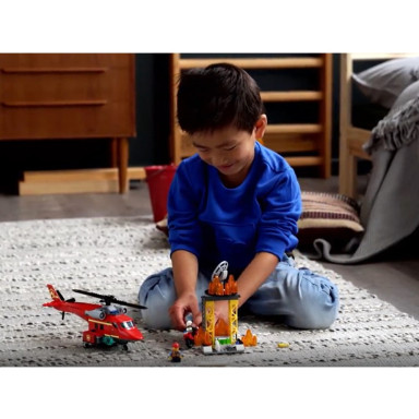 LEGO 60281 City Strażacki helikopter ratunkowy – zdjęcie