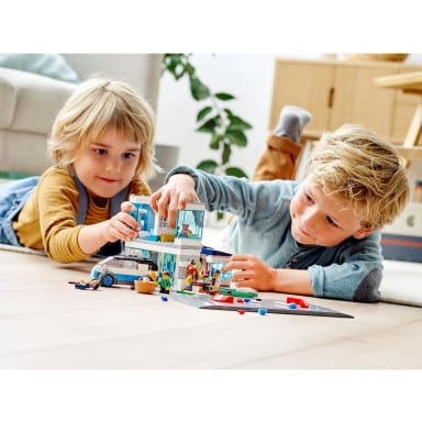 LEGO 60291 City Dom rodzinny – zdjęcie