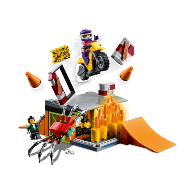 LEGO 60293 City Park kaskaderski – zdjęcie