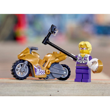 LEGO 60309 City Selfie na motocyklu kaskaderskim – zdjęcie