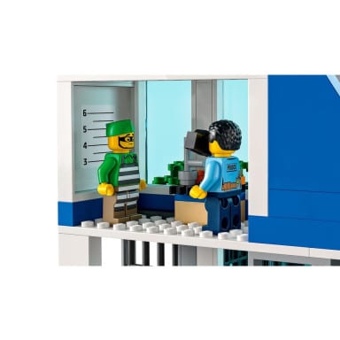 LEGO 60316 City Posterunek policji – zdjęcie