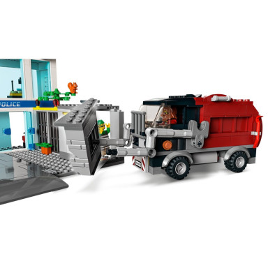 LEGO 60316 City Posterunek policji – zdjęcie