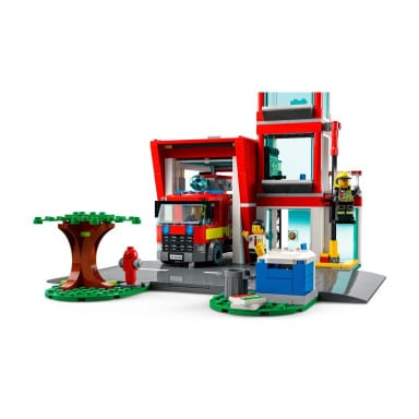LEGO 60320 City Remiza strażacka – zdjęcie