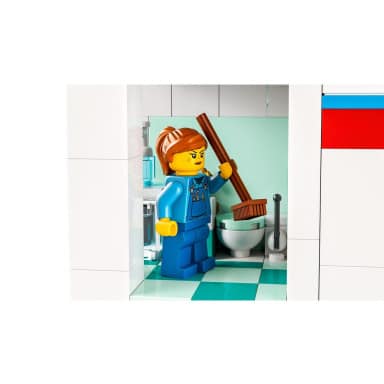 LEGO 60330 City Szpital – zdjęcie