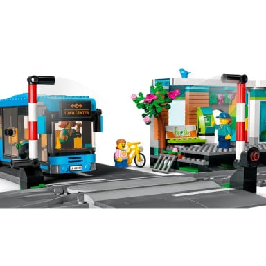 LEGO 60335 City Dworzec kolejowy – zdjęcie