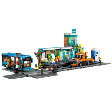 LEGO 60335 City Dworzec kolejowy – zdjęcie