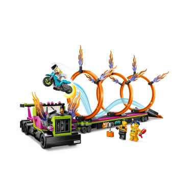 LEGO 60357 City Wyzwanie kaskaderskie — ciężarówka i ogniste obręcze – zdjęcie