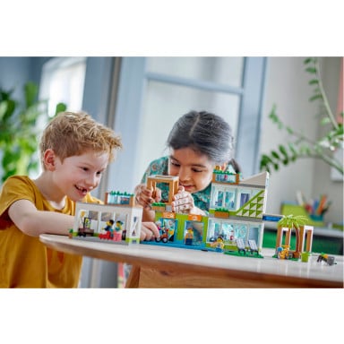 LEGO 60365 City Apartamentowiec – zdjęcie