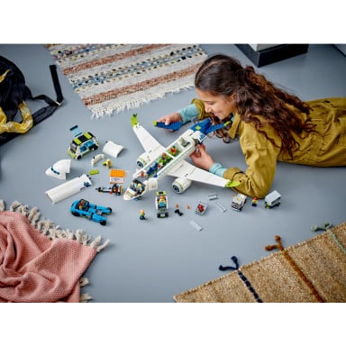 LEGO 60367 City Samolot pasażerski – zdjęcie