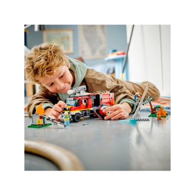 LEGO 60374 City Terenowy pojazd straży pożarnej – zdjęcie