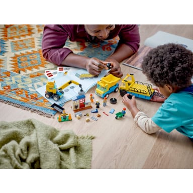 LEGO 60391 City Ciężarówki i dźwig z kulą wyburzeniową – zdjęcie