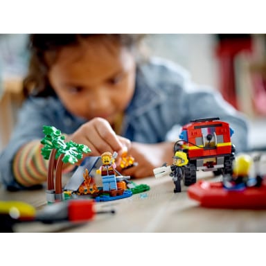 LEGO 60412 City Terenowy wóz strażacki z łodzią ratunkową – zdjęcie