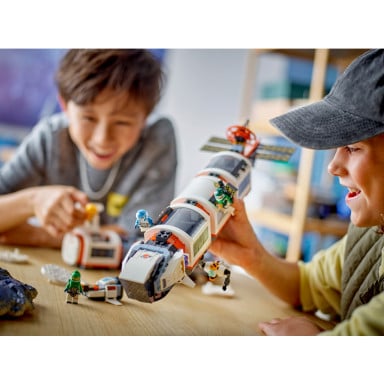 LEGO 60433 City Modułowa stacja kosmiczna – zdjęcie