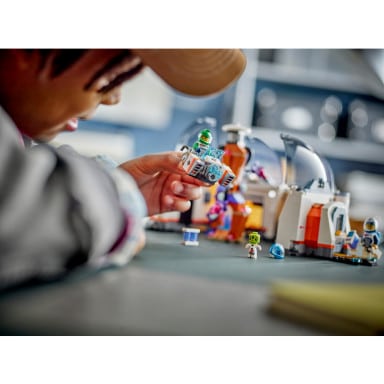 LEGO 60439 City Kosmiczne laboratorium naukowe – zdjęcie