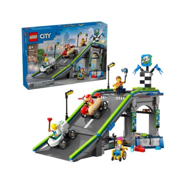 LEGO 60460 City Bez granic: tor z rampami dla wyścigówek – zdjęcie